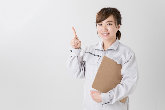 作業服の女性